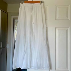 Gap midi skirt in white, size xs